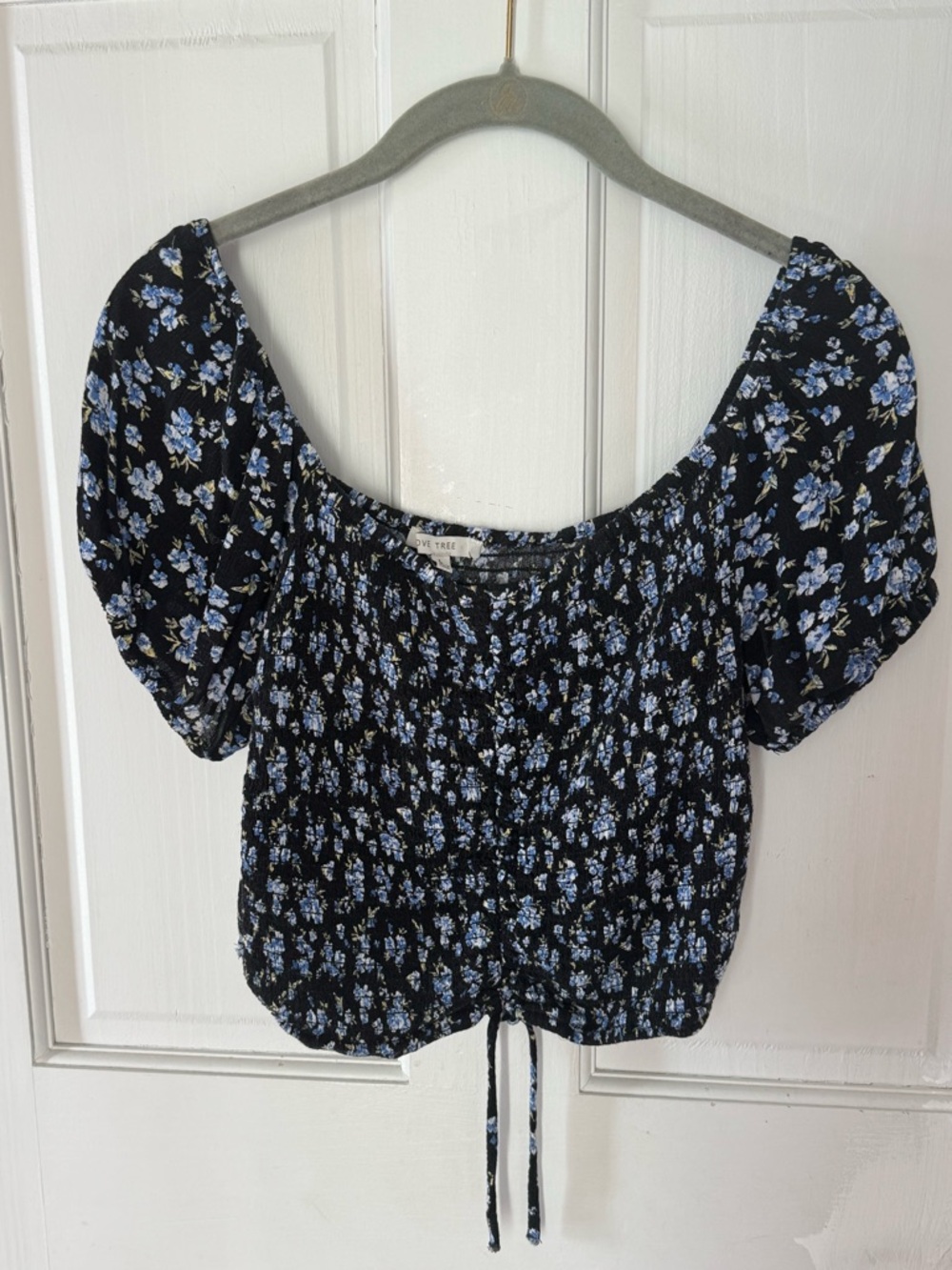 Love Tree Black Floral Smocked Puff Sleeve Crop Top with Blue Flowers
